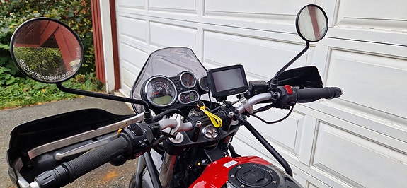Royal Enfield Himalayan 5 of 9