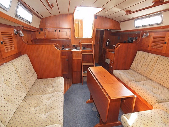 Hallberg Rassy 36MK 2 6 of 30