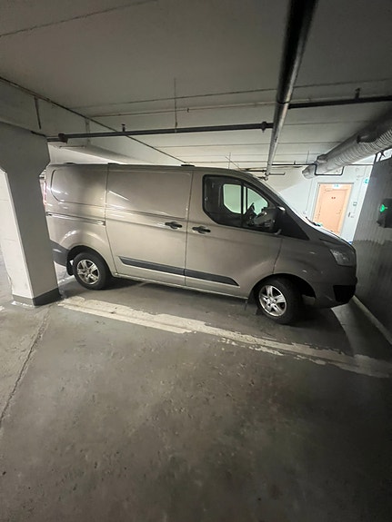 Ford Transit Custom 3 of 7