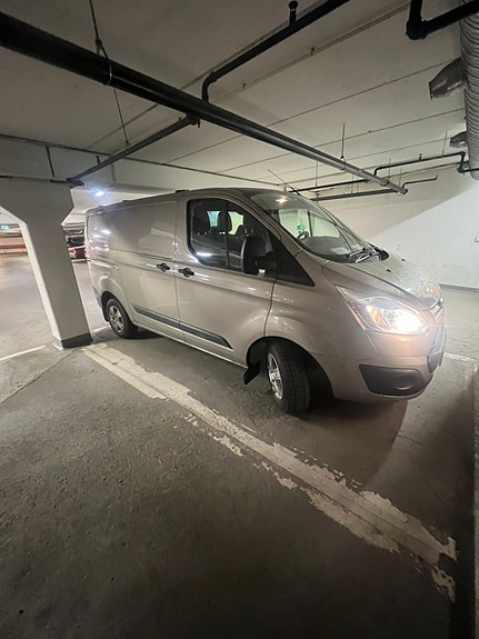 Ford Transit Custom 4 of 7