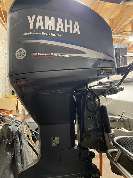 Yamaha 300HPDI 2004 2 of 6