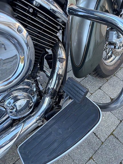 Yamaha XVS 1100 Drag Star 8 of 26