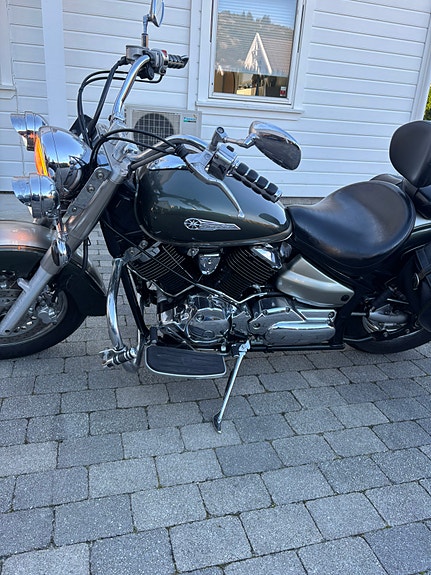 Yamaha XVS 1100 Drag Star 11 of 26