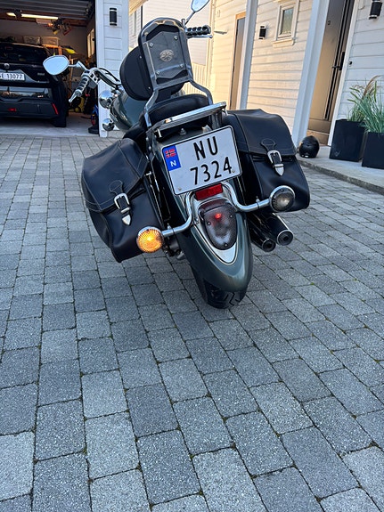 Yamaha XVS 1100 Drag Star 17 of 26
