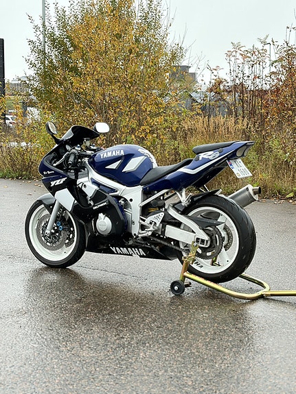 Yamaha YZF-R6 7 of 20