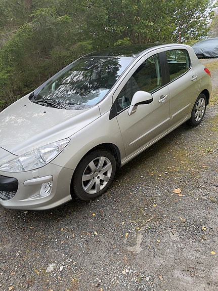 Peugeot 308 3 of 30