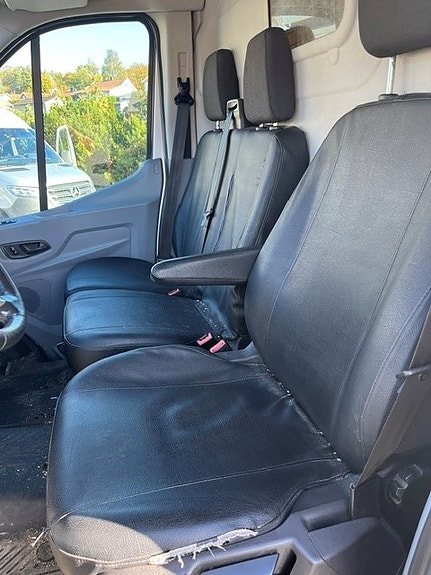 Ford Transit 350 L3 Van 7 of 9