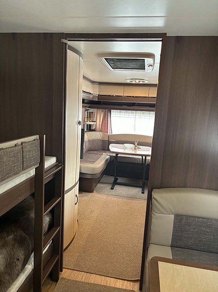Hobby Prestige 720 UKFE med spikertelt 30 of 30