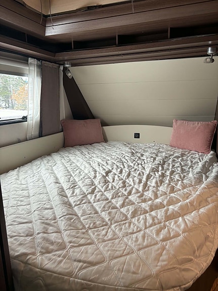 Hobby Prestige 720 UKFE med spikertelt 28 of 30