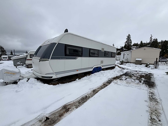 Hobby Prestige 720 UKFE med spikertelt 5 of 30