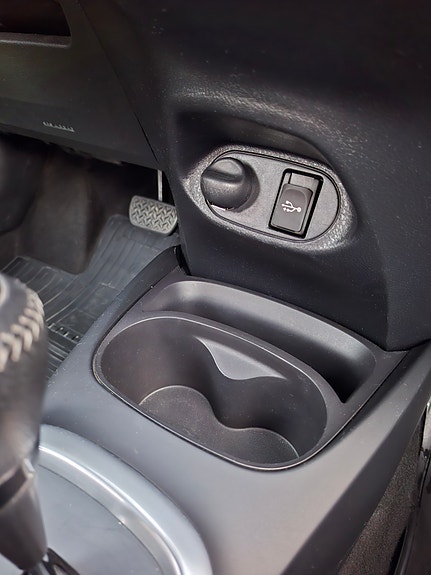 Toyota Yaris 28 of 28