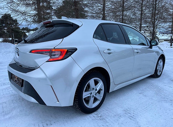 Toyota Corolla 3 of 18