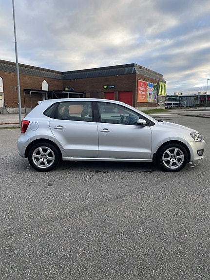 Volkswagen Polo 8 of 13