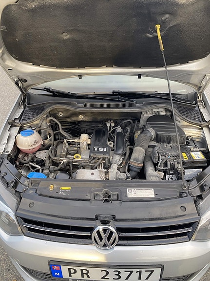 Volkswagen Polo 10 of 13