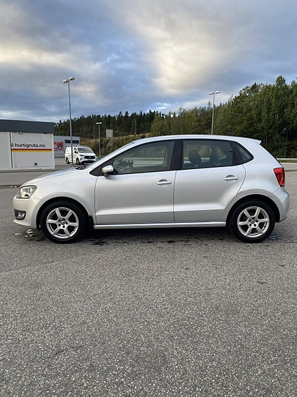 Volkswagen Polo 4 of 13