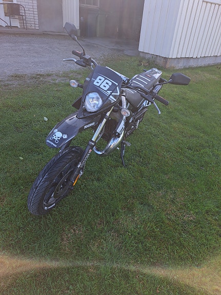 Gilera Smt 50 3 of 7