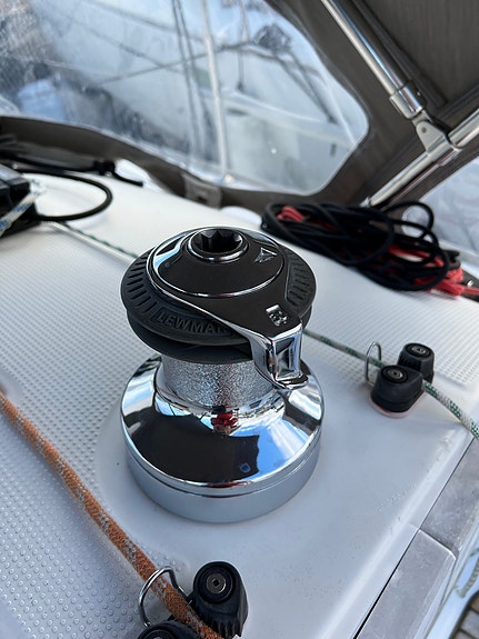 Beneteau First 31.7 med ny motor fra 2022 selges 12 of 30