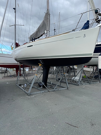 Beneteau First 31.7 med ny motor fra 2022 selges 10 of 30