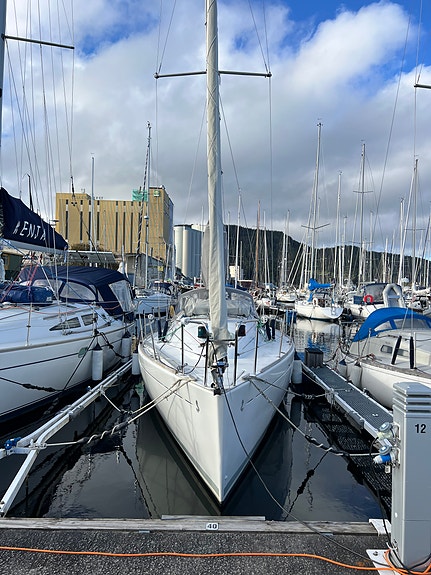Beneteau First 31.7 med ny motor fra 2022 selges 4 of 30