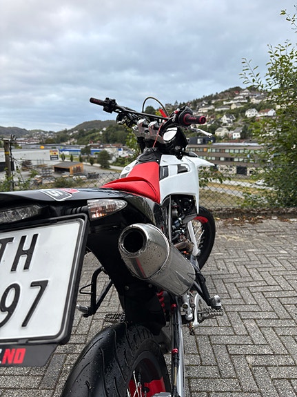 Fantic XMF 125 4 of 6