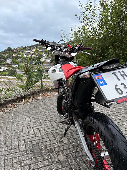 Fantic XMF 125 3 of 6