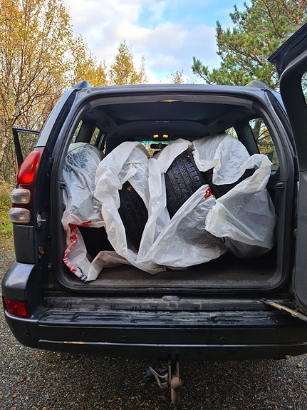 Toyota Land Cruiser 22 of 22