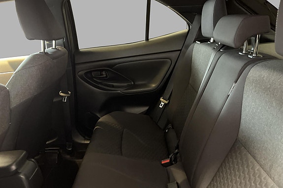 Toyota Yaris Cross 16 of 19