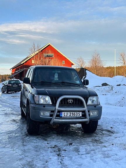 Toyota Land Cruiser 14 of 15