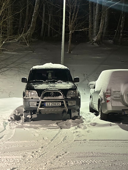 Toyota Land Cruiser 12 of 15