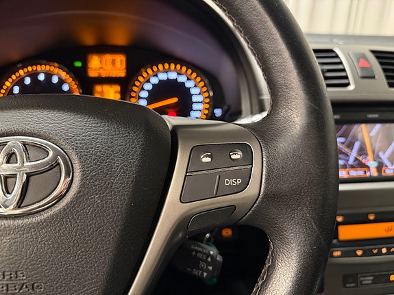 Toyota Avensis 23 of 30