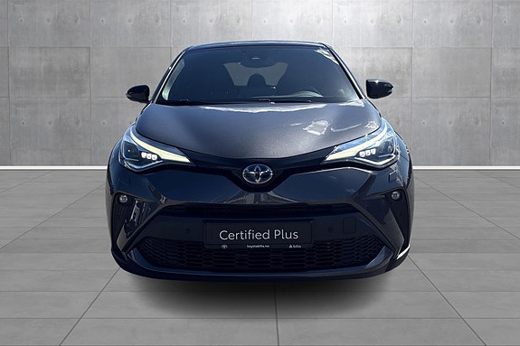 Toyota C-HR 8 of 23