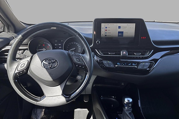 Toyota C-HR 9 of 23