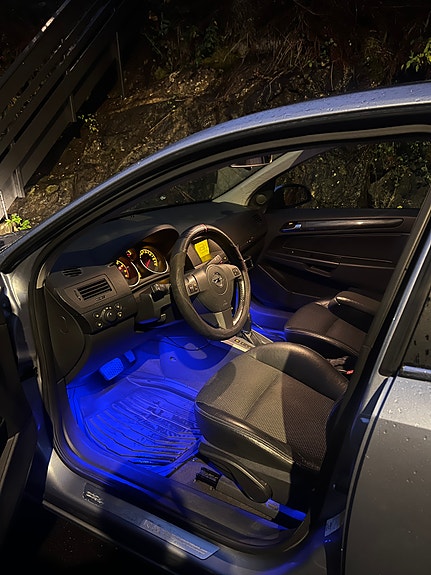 Opel Astra 12 of 30