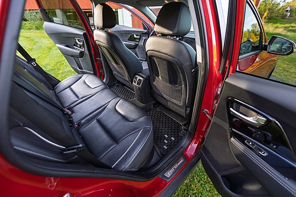 Kia e-Niro 10 of 14