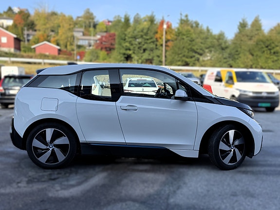 BMW i3 5 of 26