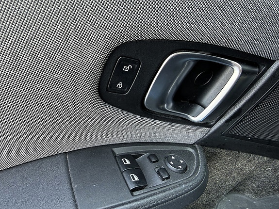 BMW i3 21 of 26
