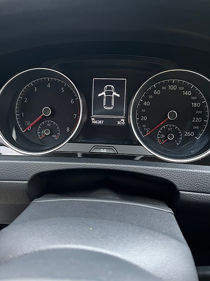 Volkswagen Golf VII 13 of 18