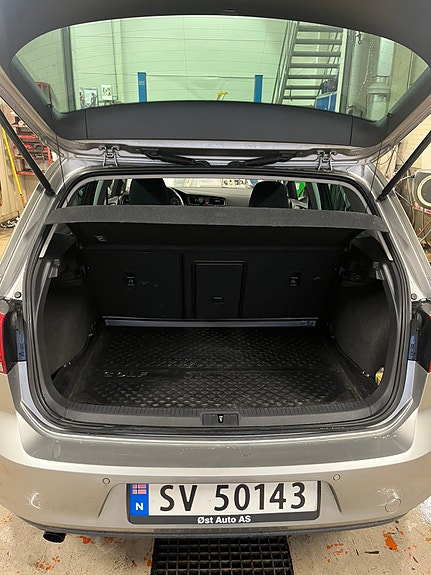 Volkswagen Golf VII 9 of 18