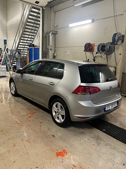 Volkswagen Golf VII 5 of 18