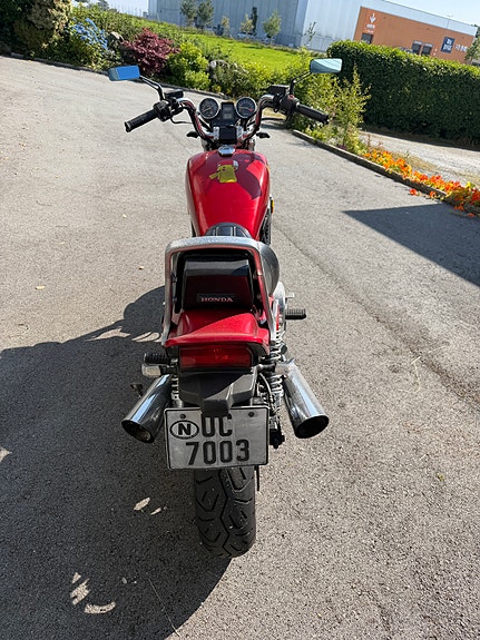 Honda VF 1100C V65 MAGNA 4 of 6