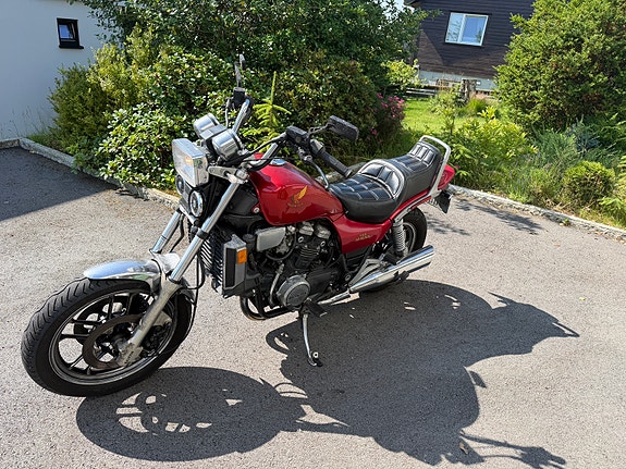 Honda VF 1100C V65 MAGNA 3 of 6