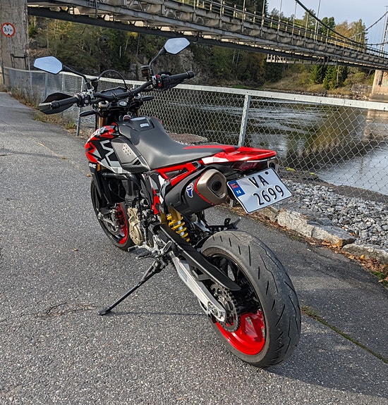 Ducati Hypermotard 698 Mono RVE 6 of 23
