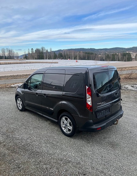 Ford Transit Connect 7 of 16