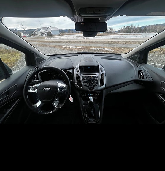 Ford Transit Connect 12 of 16