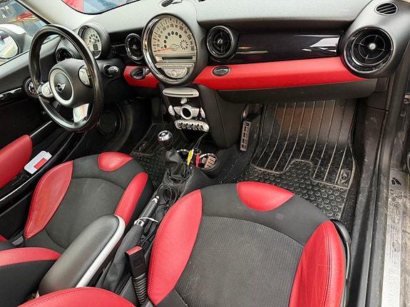 MINI Cooper 5 of 9