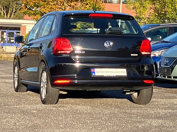 Volkswagen Polo 7 of 30