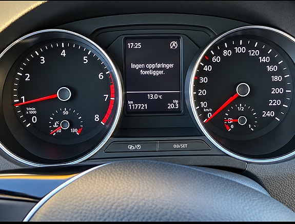 Volkswagen Polo 18 of 30