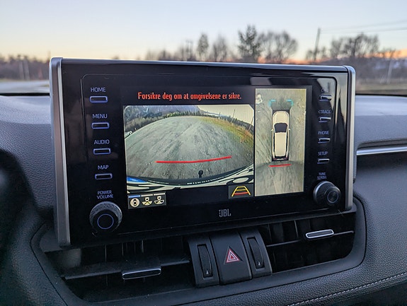 Toyota RAV4 24 of 29