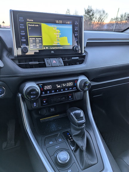 Toyota RAV4 19 of 29