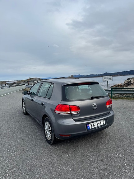 Volkswagen Golf VI 7 of 7